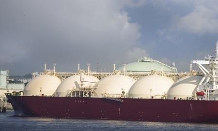 Fuelling Maritime Shipping with Liquefied Natural Gas cover image