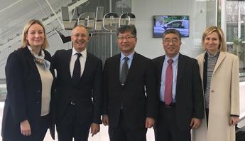 Young Tae Kim visits Valeo