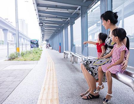 Transport Connectivity: A Gender Perspective Transport Connectivity: A Gender Perspective